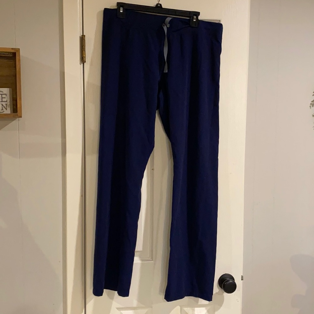 Figs Large Tall Navy Livingston scrub bottoms